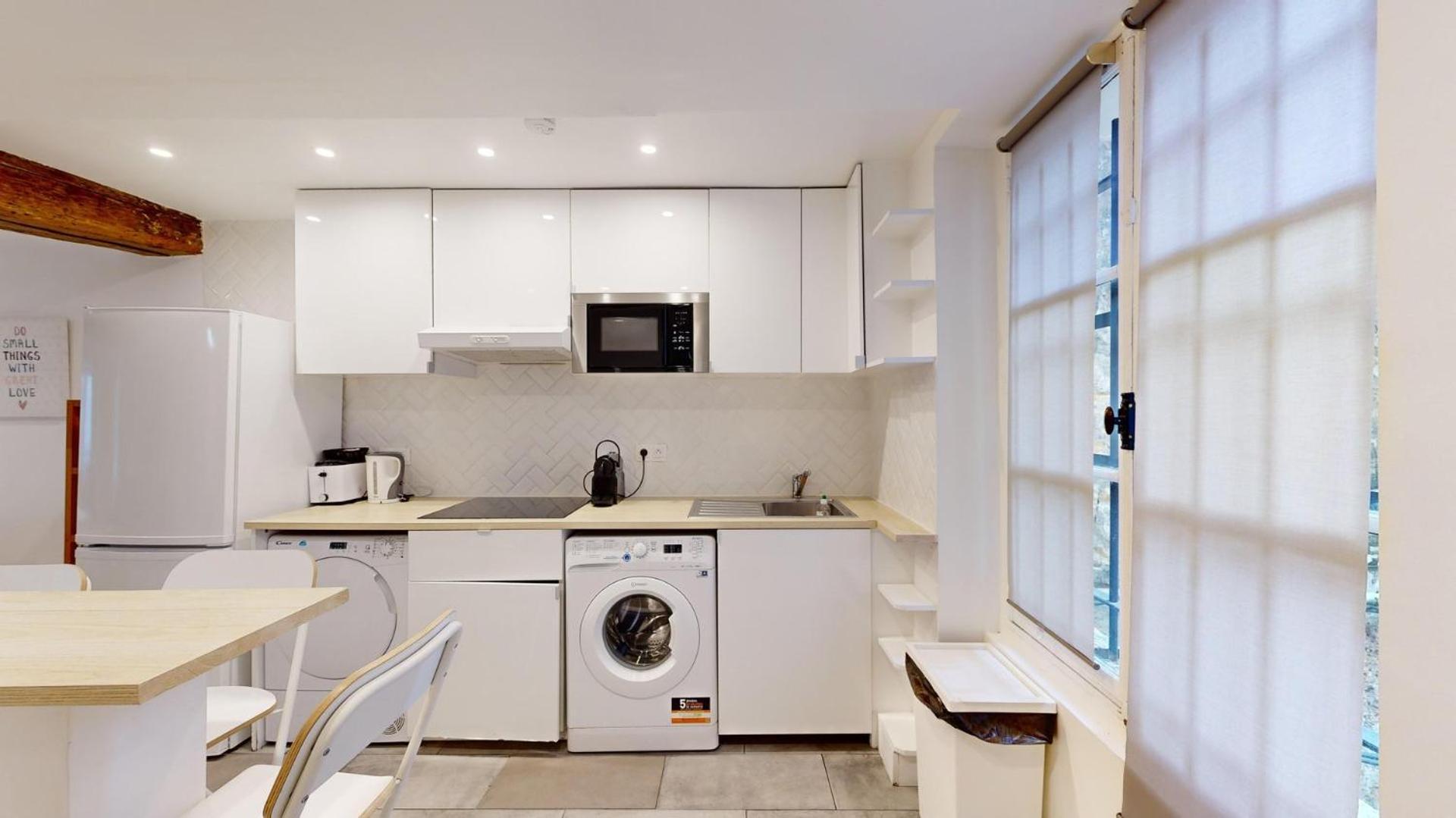 Apartment Bluestay 112 - Elegant A