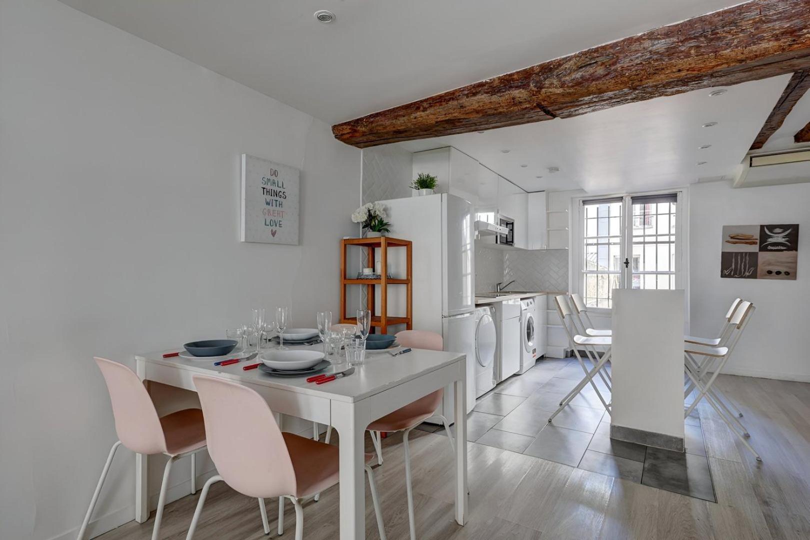 Bluestay 112 - Elegant A Parijs